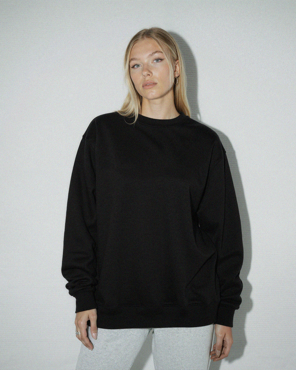 Nehovor na mňa unisex mikina