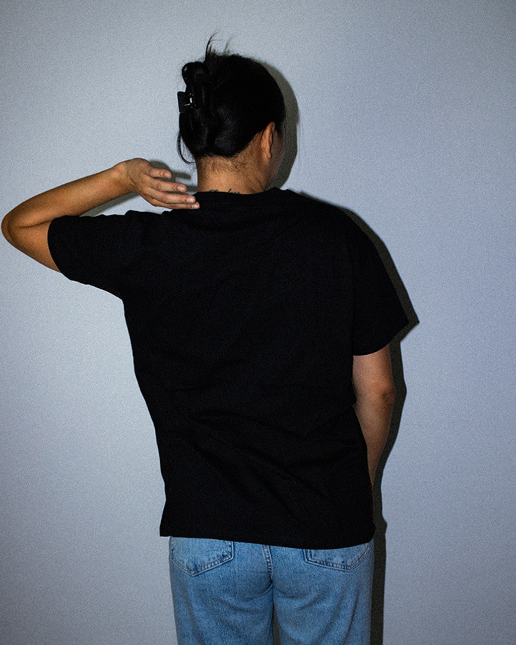 Pekné ženy pijú dobrú kávu unisex