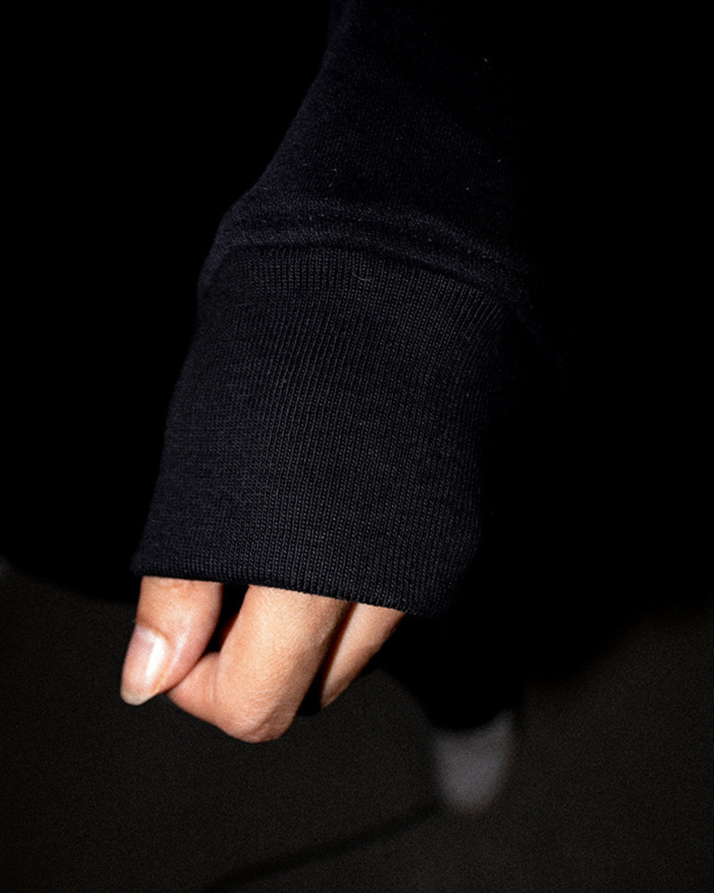 Nehovor na mňa unisex mikina