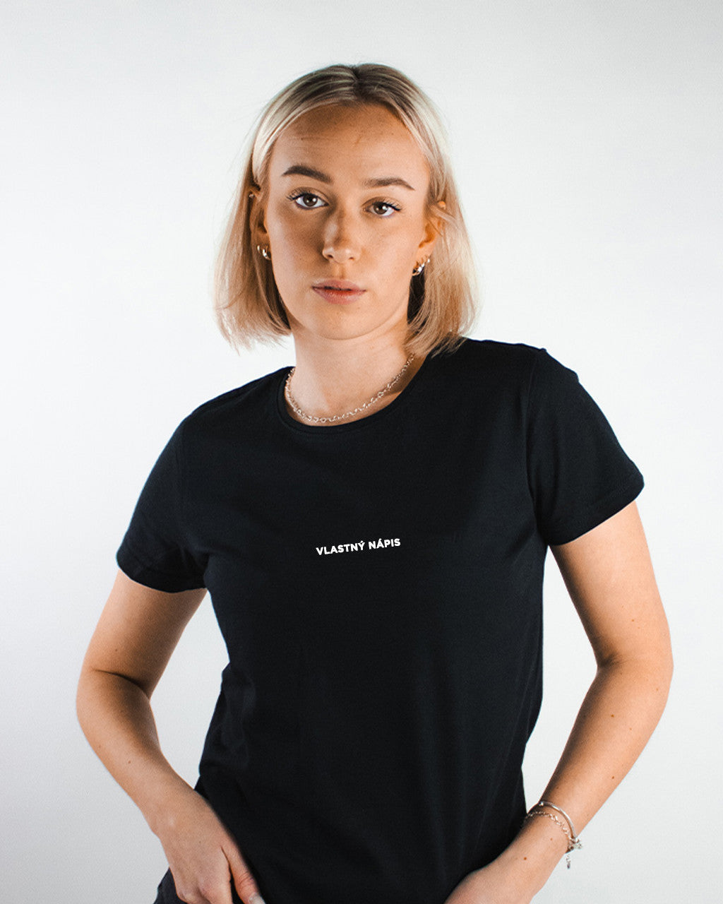 Tričko s vlastným nápisom ženy